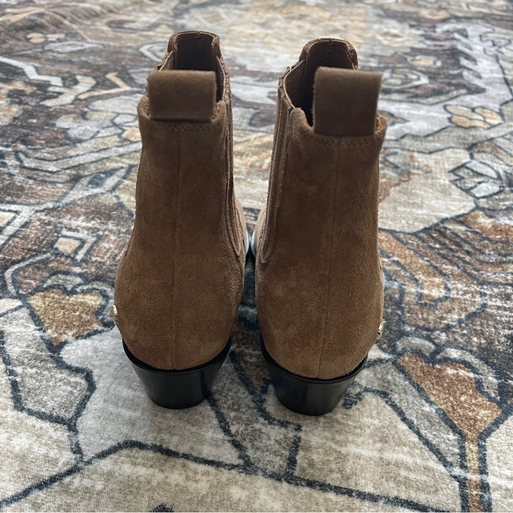 NWOB Anine Bing Roy Suede Taupe Booties - Picture 5 of 12